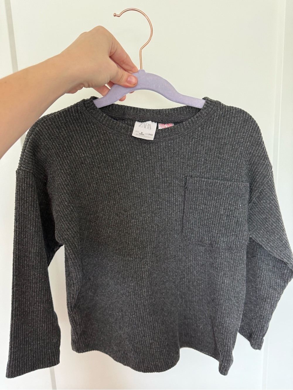 Zara Kids 5T Gray Ribbed Pocket Sweater